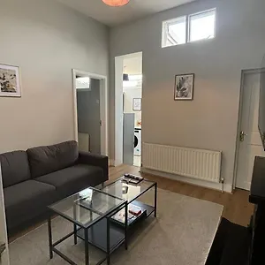  Holiday home Homely 3 Bed City House Ireland
